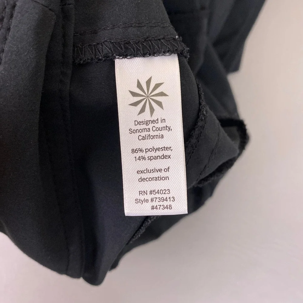Athleta Hiking Cargo Shorts Women's Size 10‎ Gray Style Outdoor Utility *Flaw*
